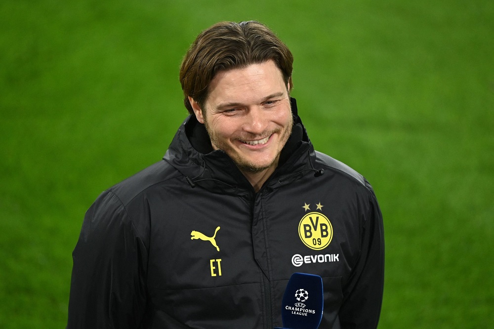 Edin Terzic được bổ nhiệm làm HLV tạm thời của Dortmund
