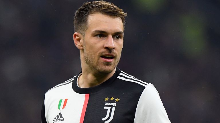 Juventus thanh lý Ramsey