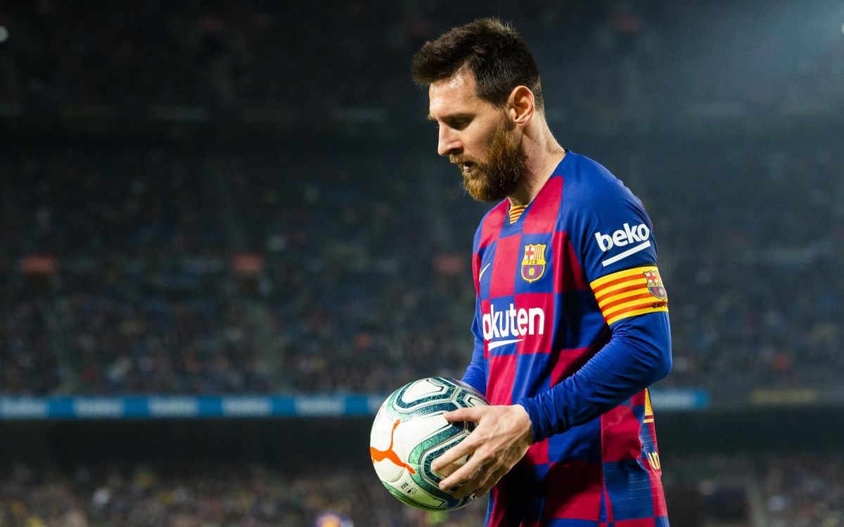 Chủ tịch Laporta của Barca đang rất nỗ lực để gia hạn hợp đồng với Messi