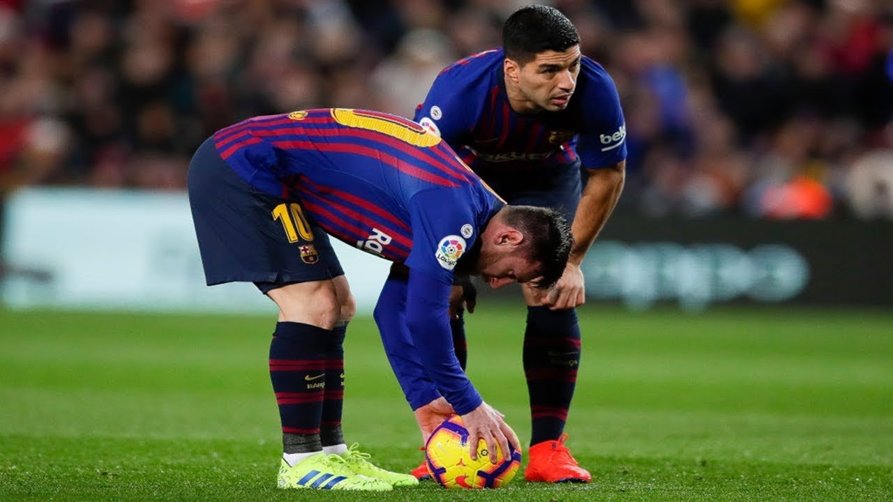 Messi vượt Ronaldo trở thành "vua đá phạt"