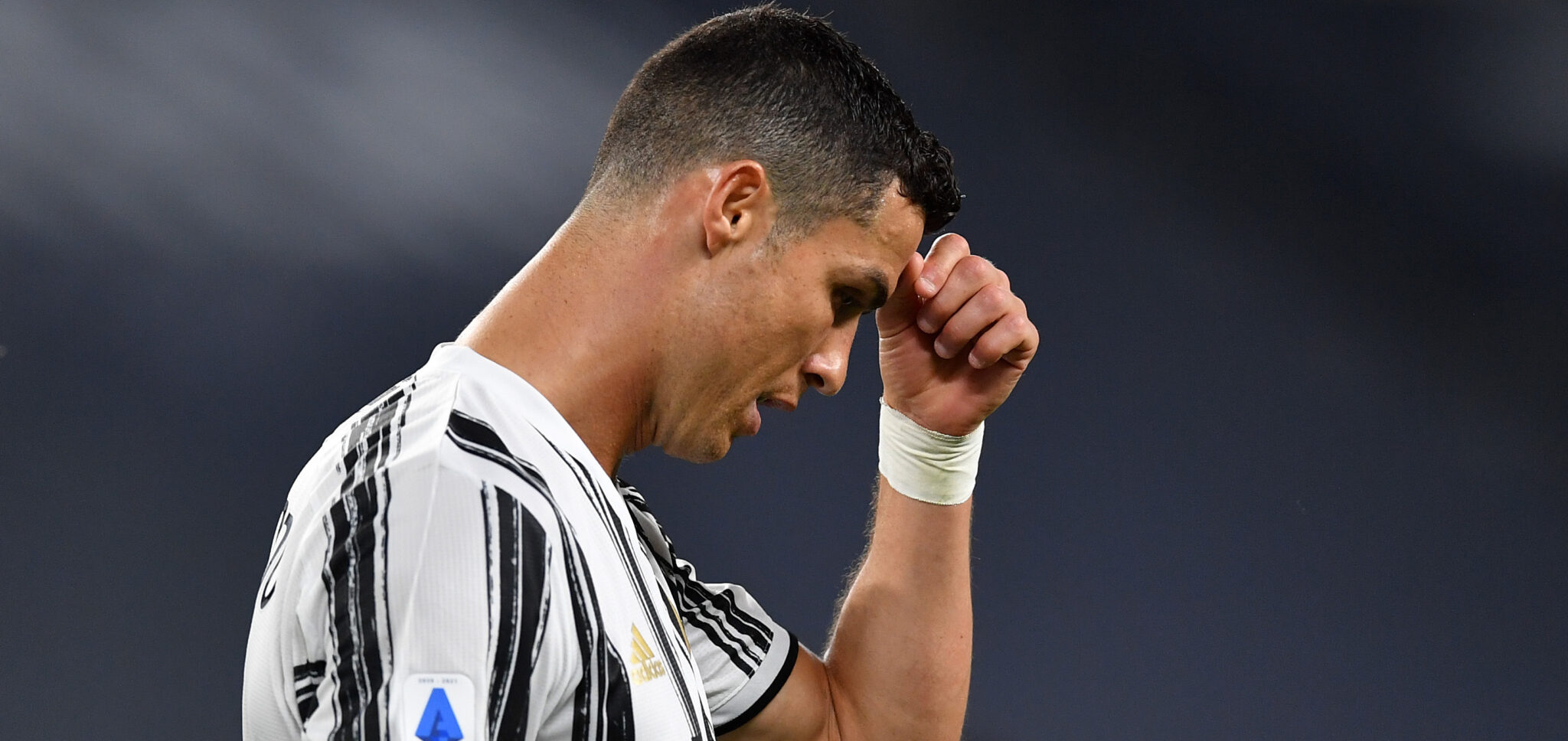 Tương lai của tiền đạo Cristiano Ronaldo đang bị đặt dấu hỏi?