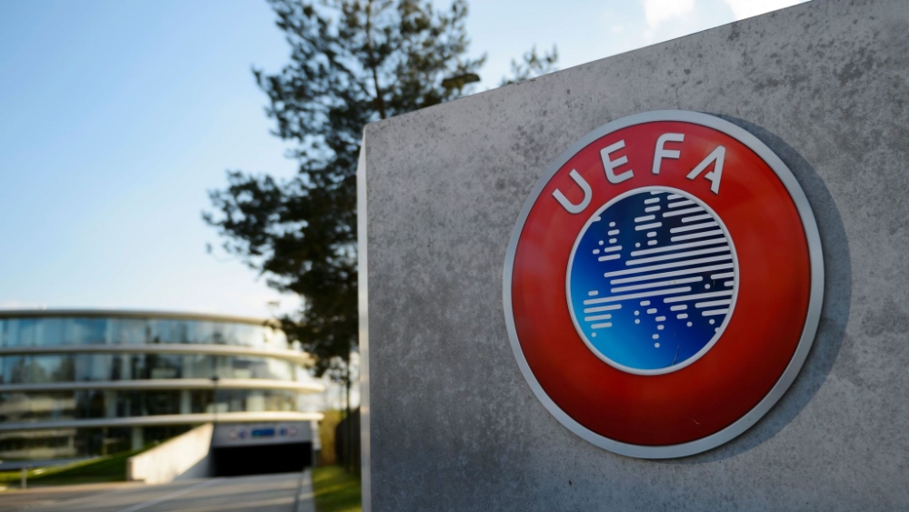Quyết định của UEFA